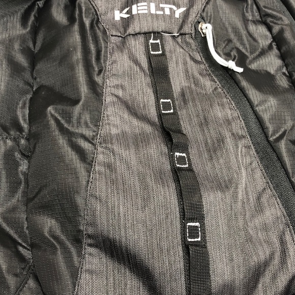 Kelty Bueller backpack Black gray hydration pack - Picture 2 of 8
